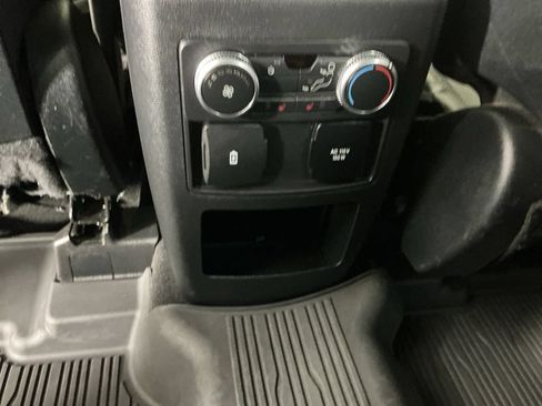 Used 2020 Ford Explorer Limited AWD/4WD image 15