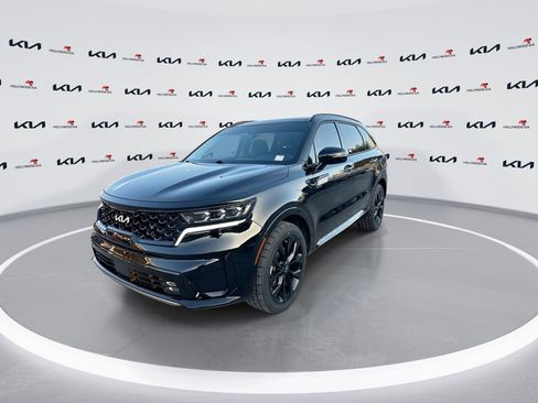 Used 2023 Kia Sorento SX FWD image 4