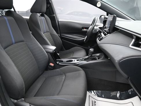 Used 2022 Toyota Corolla SE w/ SE Premium Package FWD image 31