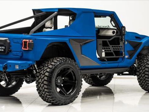 Used 2025 Jeep Wrangler Unlimited Sport image 6