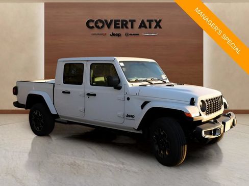 New 2026 Jeep Gladiator Mojave AWD/4WD image 6