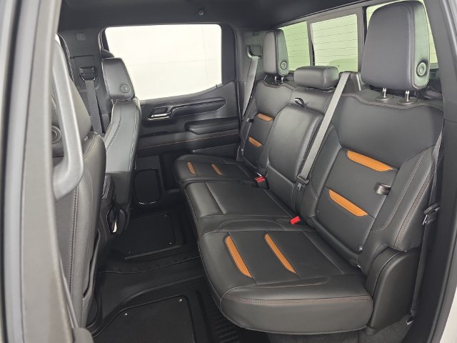 Used 2024 GMC Sierra 1500 AT4 w/ AT4 Preferred Package AWD/4WD image 31