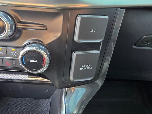 Used 2023 Ford F150 Lariat image 33