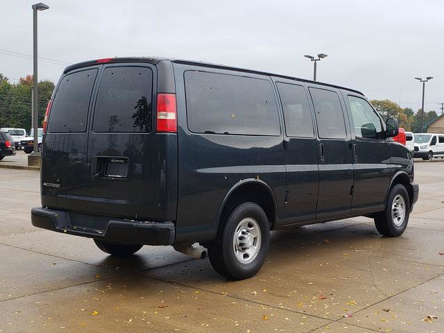 Used 2017 Chevrolet Express 2500 LS RWD image 5
