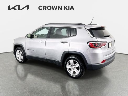 Used 2022 Jeep Compass Latitude FWD image 8