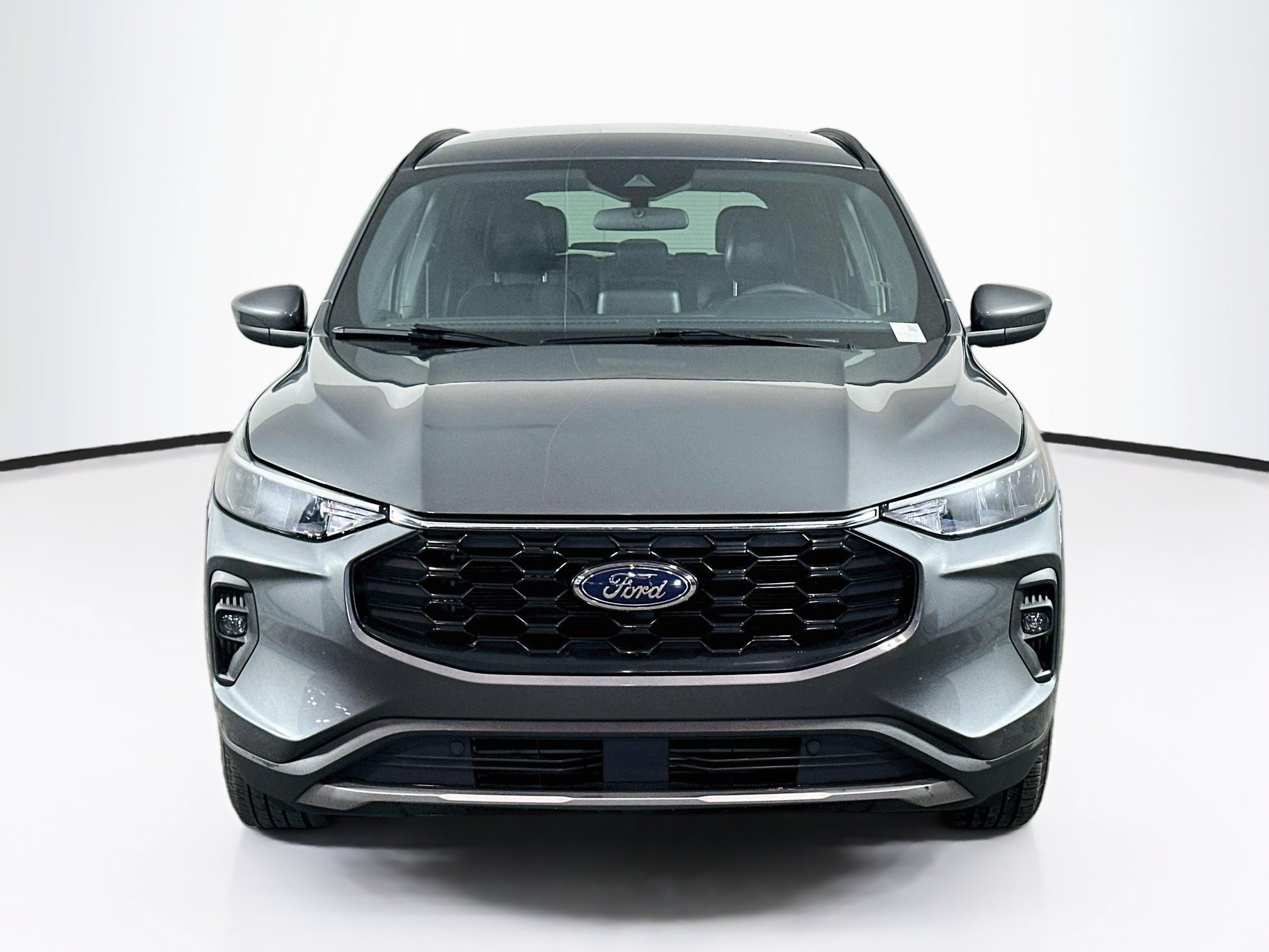 Used 2025 Ford Escape ST-Line Select AWD/4WD image 2