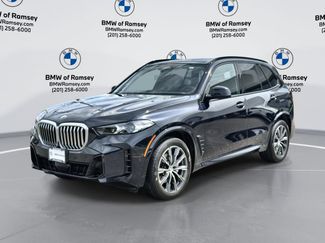 Used 2024 BMW X5 xDrive40i w/ M Sport Package AWD/4WD video 1