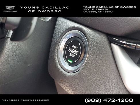 Used 2024 Cadillac XT4 Premium Luxury w/ Cold Weather Package AWD/4WD image 16