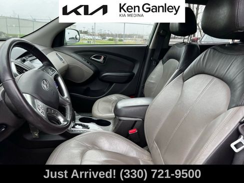 Used 2011 Hyundai Tucson Limited w/ Premium Pkg 3 image 11