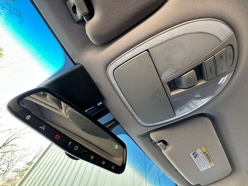 Used 2013 Hyundai Genesis 3.8 w/ Technology Pkg image 36