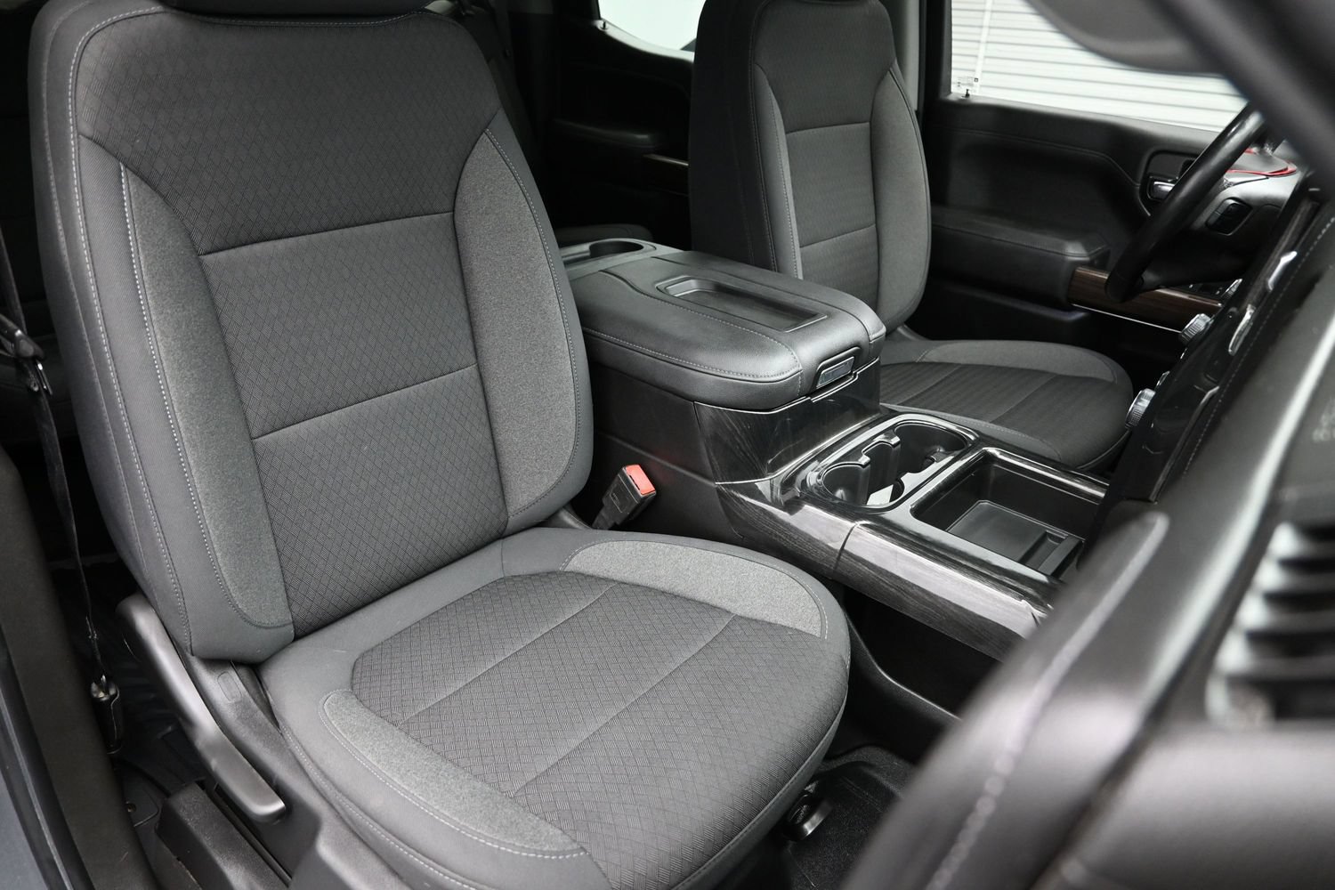Used 2021 Chevrolet Silverado 1500 LT Trail Boss w/ Bed Protection Package AWD/4WD image 39