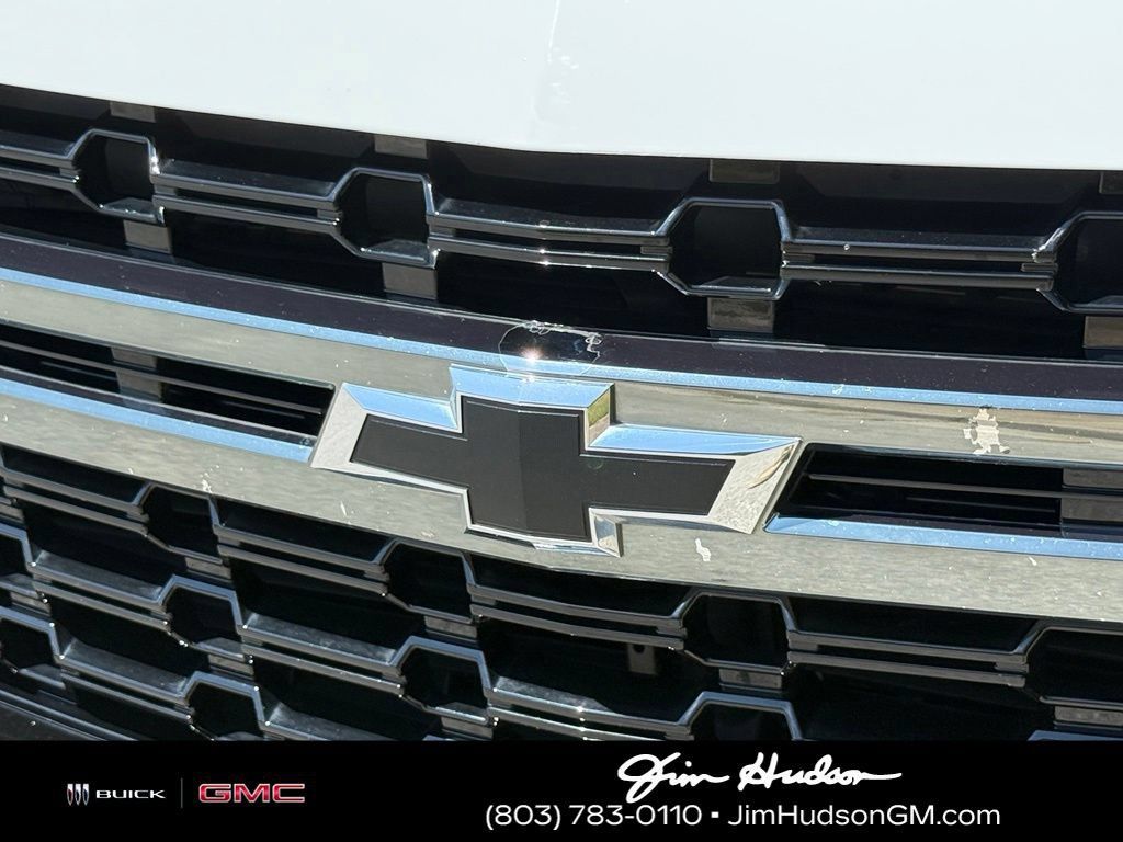 Certified 2021 Chevrolet Suburban Z71 w/ Rear Media and Nav Package AWD/4WD image 8