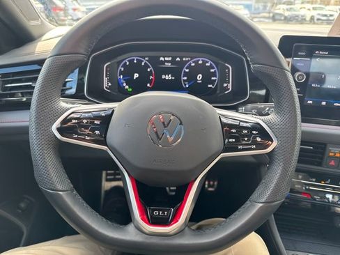 Certified 2025 Volkswagen Jetta GLI Autobahn image 18
