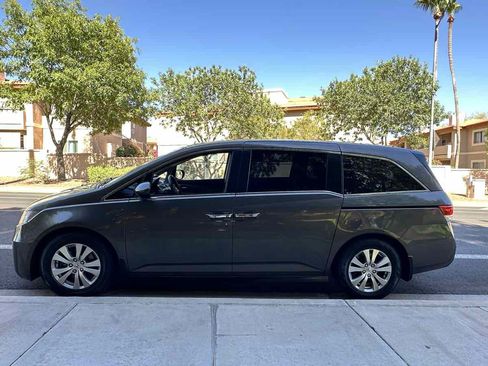 Used 2016 Honda Odyssey EX-L image 5