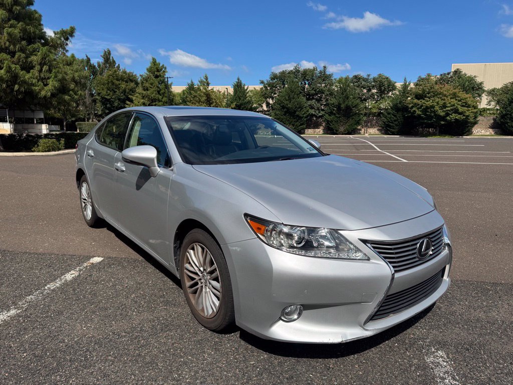 Used 2013 Lexus ES 350 w/ Luxury Pkg FWD image 6