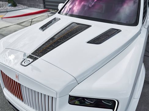 Used 2026 Rolls-Royce Cullinan AWD/4WD image 17