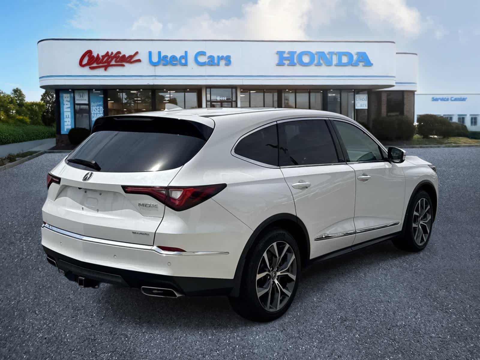 Used 2024 Acura MDX w/ Technology Package AWD/4WD image 5