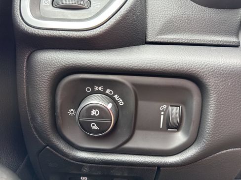 New 2026 RAM 1500 Big Horn AWD/4WD image 11
