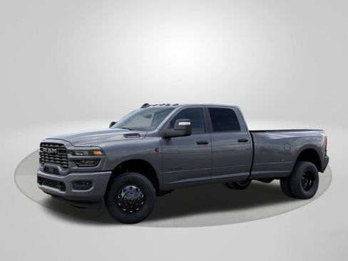 New 2026 RAM 3500 Big Horn AWD/4WD image 2