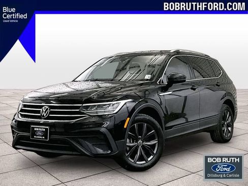 Used 2023 Volkswagen Tiguan SE AWD/4WD image 1