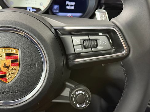 New 2026 Porsche Macan S image 28