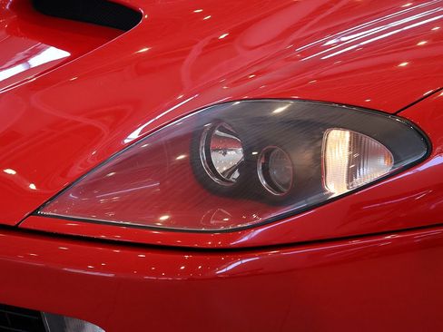 Used 1998 Ferrari 550 Maranello image 28