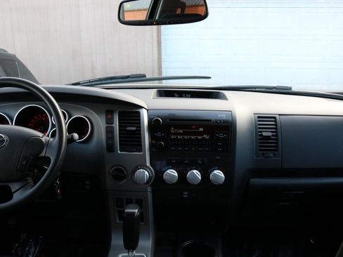 Used 2013 Toyota Tundra 4x4 Double Cab w/ TRD Off-Road Pkg image 41