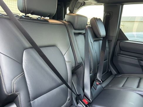 New 2026 Ford Bronco Badlands image 40