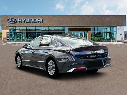 New 2026 Hyundai Sonata Limited image 5