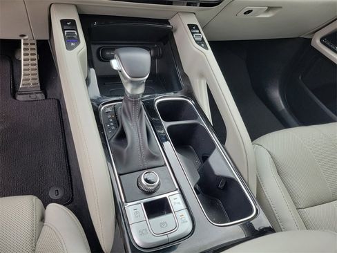 Used 2022 Kia Telluride SX w/ Towing Package image 36