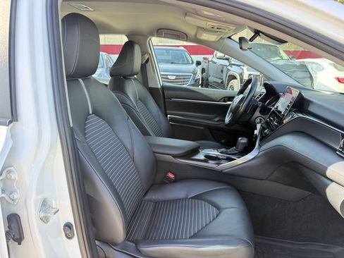 Used 2023 Toyota Camry SE w/ Protection Package (Q2) (TMS) FWD image 27