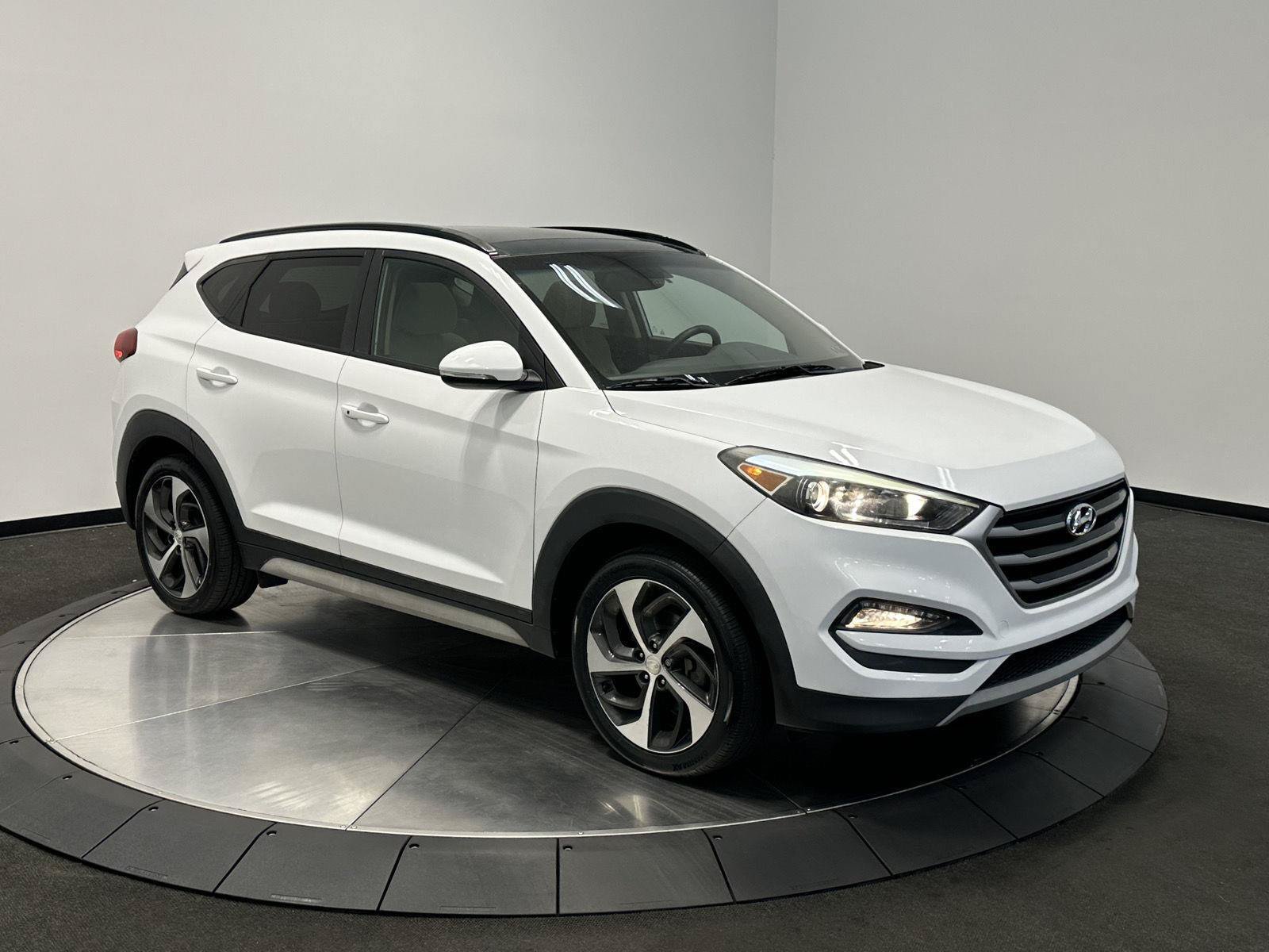 Used 2018 Hyundai Tucson Value AWD/4WD image 1