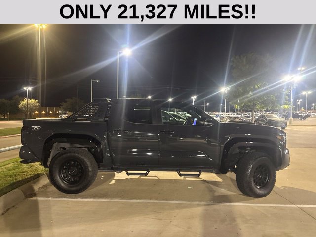 Used 2025 Toyota Tacoma TRD Sport w/ TRD Sport Upgrade Package AWD/4WD image 2