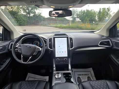 Used 2024 Ford Edge Titanium w/ Equipment Group 301A AWD/4WD image 19