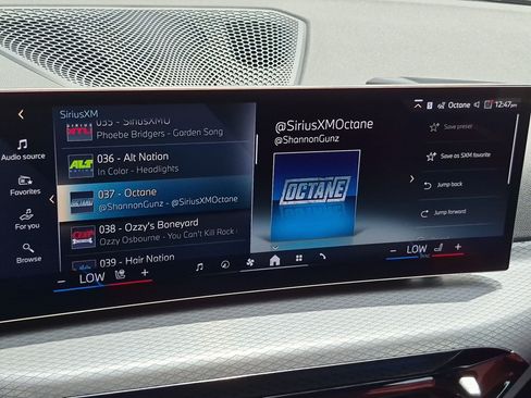 New 2026 BMW i4 eDrive40 w/ M Sport Package RWD image 23