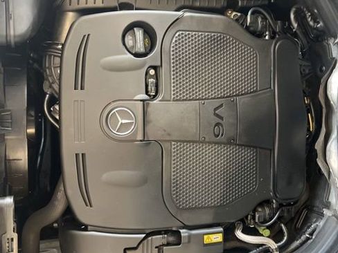 Used 2015 Mercedes-Benz GLK 350 4MATIC image 31