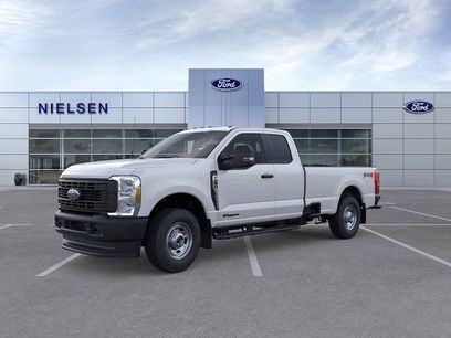 New 2026 Ford F250 XL w/ XL Off-Road Package