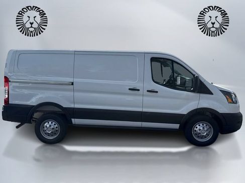 New 2026 Ford Transit 250 Low Roof AWD image 5