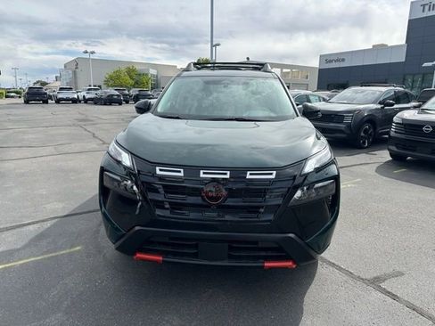 New 2026 Nissan Rogue SV AWD/4WD image 3