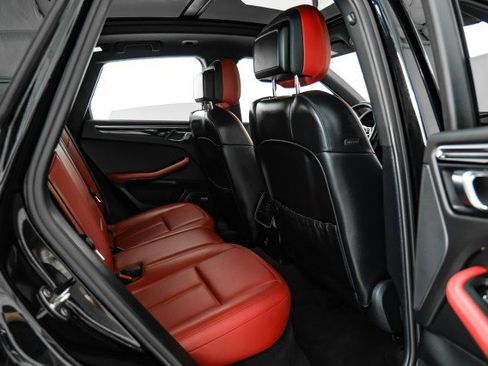 Used 2021 Porsche Macan image 28