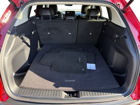 Used 2023 MAZDA CX-50 2.5 S w/ Cargo Package image 17