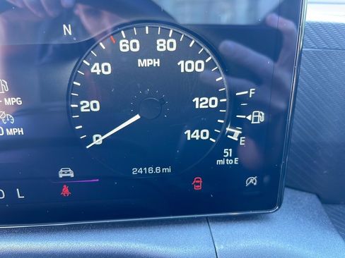 Certified 2025 Ford Mustang Coupe image 17