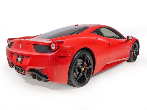 Used 2010 Ferrari 458 Italia Coupe RWD image 9