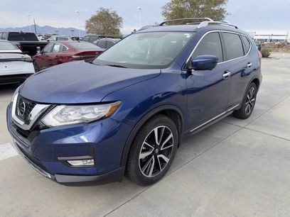 Used 2017 Nissan Rogue SL w/ SL Premium Package