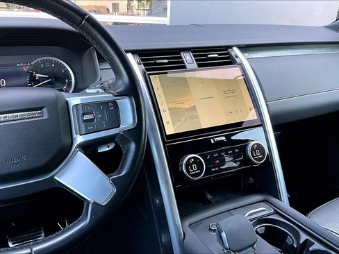 Used 2023 Land Rover Discovery S R-Dynamic AWD/4WD image 6