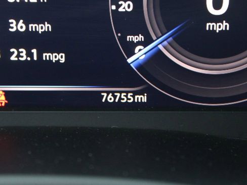 Used 2023 Volkswagen Atlas Cross Sport SE w/ Panoramic Sunroof Package image 2