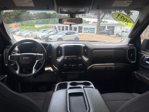 Used 2021 Chevrolet Silverado 1500 LT AWD/4WD image 23