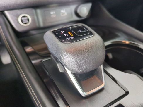 Used 2021 Nissan Rogue SL FWD image 22