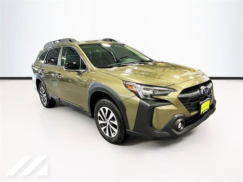 Certified 2025 Subaru Outback Premium image 3