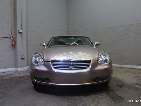 Used 2004 Lexus SC 430 Convertible RWD image 5
